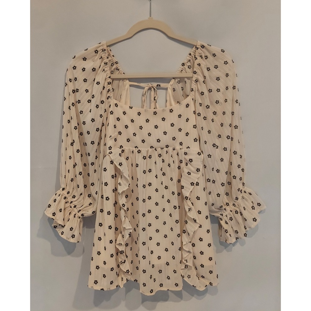 Altar'd State Womens Cream & Black Floral‎ Open Back Ruffle Blouse Size Medium
